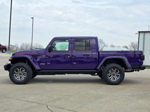 Reign 2026 Jeep Gladiator Mojave X 4x4