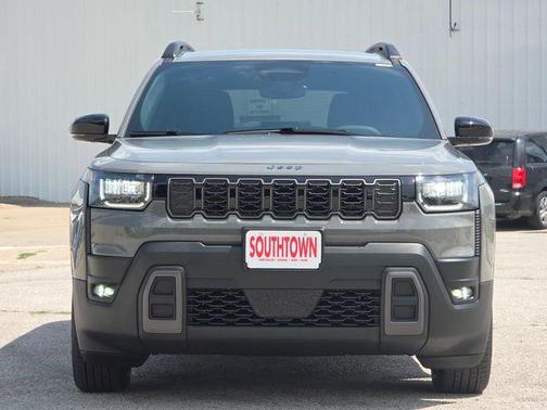Sting-Gray Clearcoat 2026 Jeep Cherokee Limited