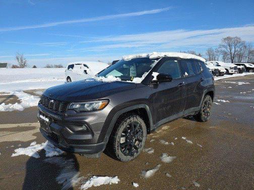 2023 Jeep Compass Altitude 4x4
