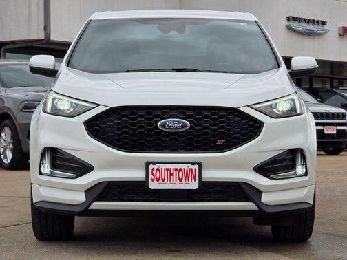 Star White Metallic Tri-Coat 2023 Ford Edge ST