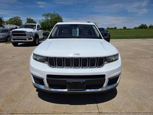 Bright White Clearcoat 2021 Jeep Grand Cherokee L Limited