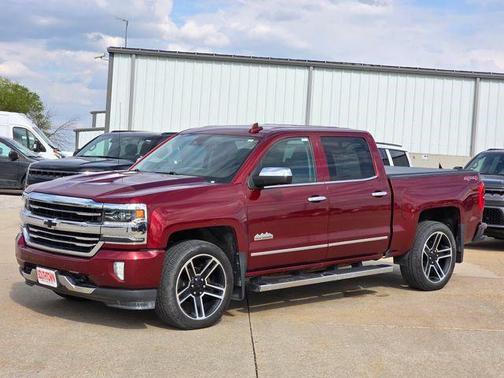 Siren Red Tintcoat 2017 Chevrolet Silverado 1500 High Country
