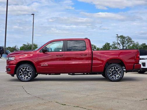 Molten Red Pearlcoat 2026 RAM 1500 Laramie