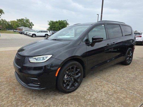 2021 Chrysler Pacifica Limited AWD