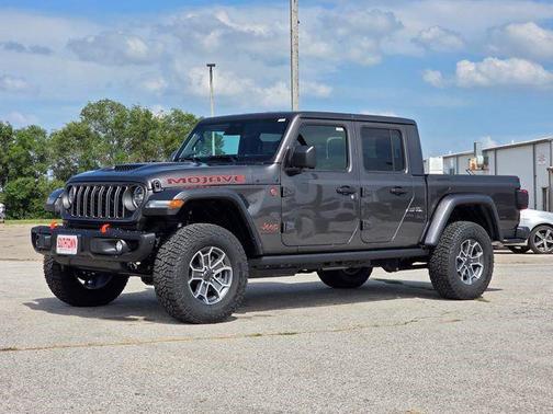 Granite Crystal Metallic Clearcoat 2026 Jeep Gladiator Mojave X 4x4