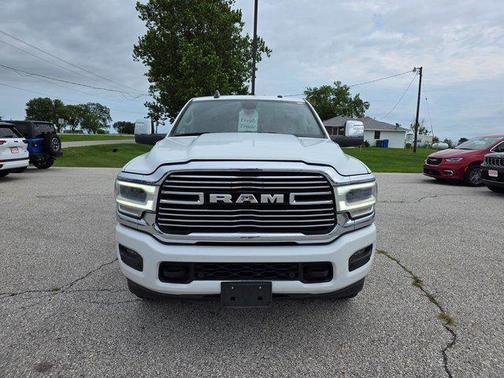 2024 RAM 2500 Laramie Crew Cab 4x4 64' Box