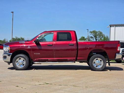 Delmonico Red Pearlcoat 2020 RAM 2500 Tradesman Crew Cab 4x4 6'4' Box
