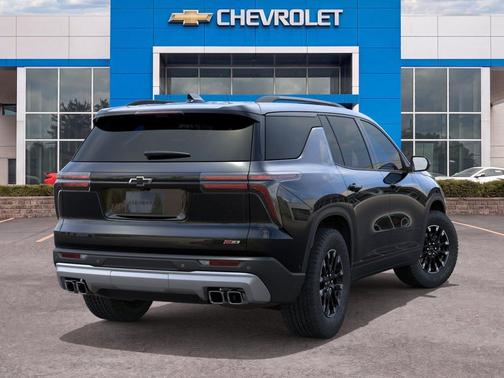 Mosaic Black Metallic 2026 Chevrolet Traverse AWD Z71