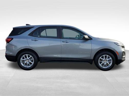 Sterling Gray Metallic 2024 Chevrolet Equinox LS