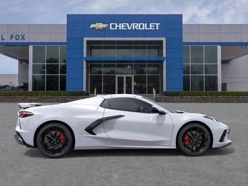 2026 Chevrolet Corvette Stingray w/2LT