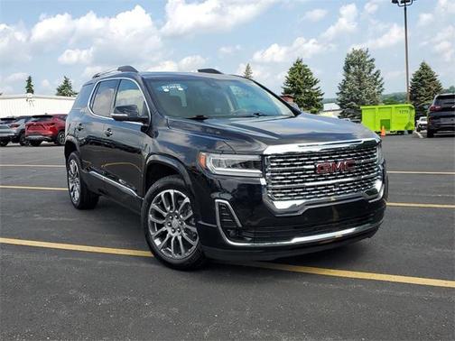 2022 GMC Acadia Denali