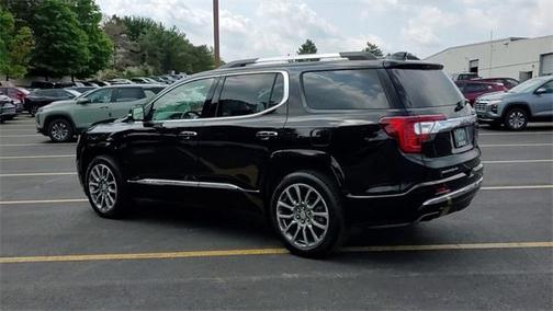 2022 GMC Acadia Denali