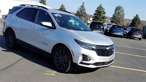 2022 Chevrolet Equinox FWD RS