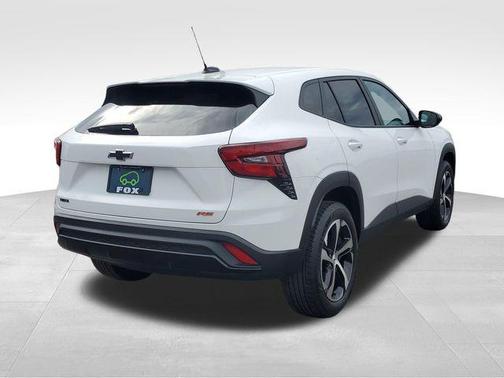Summit White 2024 Chevrolet Trax FWD 1RS