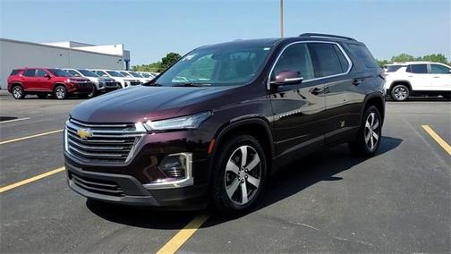2023 Chevrolet Traverse LT Leather