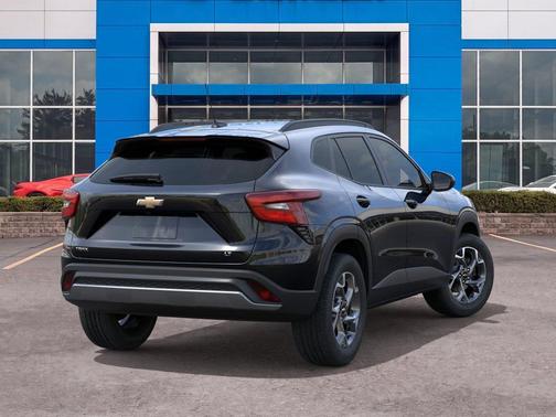 Mosaic Black Metallic 2026 Chevrolet Trax LT