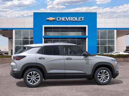 Sterling Gray Metallic 2026 Chevrolet Trailblazer LS