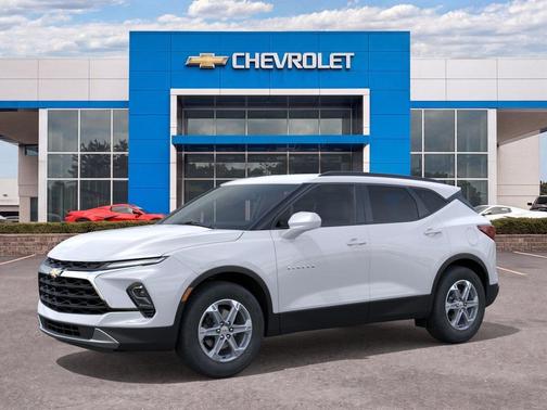 Summit White 2026 Chevrolet Blazer 2LT