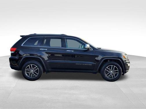 Diamond Black Crystal Pearlcoat 2018 Jeep Grand Cherokee Limited