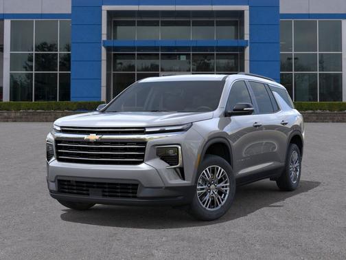 Sterling Gray Metallic 2026 Chevrolet Traverse LT