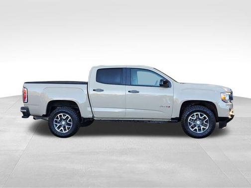 2022 GMC Canyon AT4