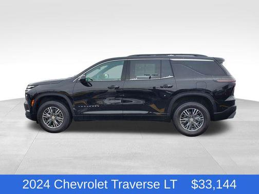 2024 Chevrolet Traverse LT
