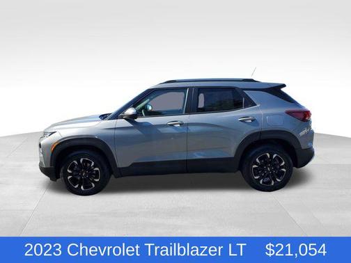 Sterling Gray Metallic 2023 Chevrolet Trailblazer LT