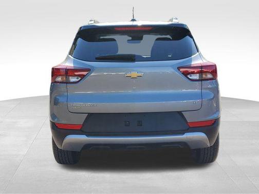 Sterling Gray Metallic 2023 Chevrolet Trailblazer LT