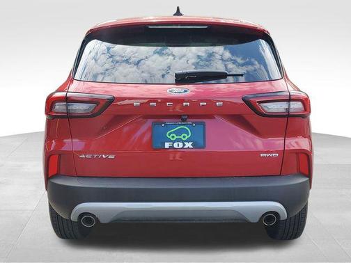 RAPID RED MET TINTED CC 2023 Ford Escape Active