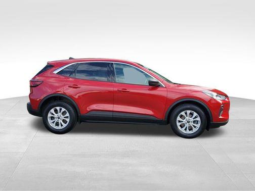 RAPID RED MET TINTED CC 2023 Ford Escape Active
