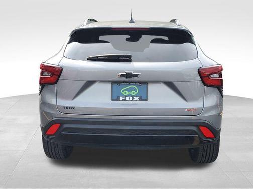 Sterling Gray Metallic 2024 Chevrolet Trax FWD 2RS