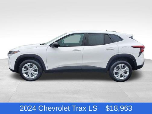 2024 Chevrolet Trax LS