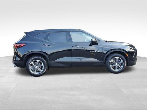 Black 2024 Chevrolet Blazer 2LT