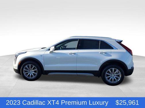 2023 Cadillac XT4 Premium Luxury