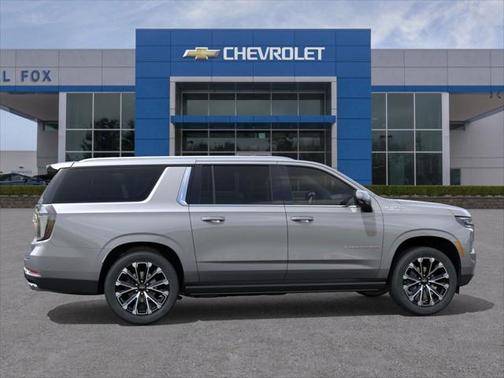2025 Chevrolet Suburban 4WD High Country