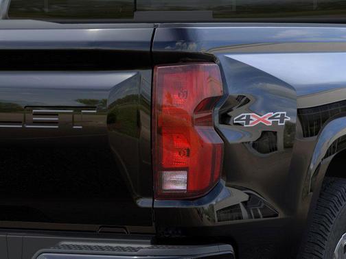 2025 Chevrolet Colorado LT