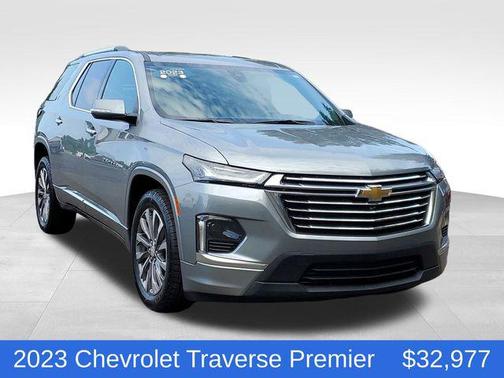 2023 Chevrolet Traverse Premier