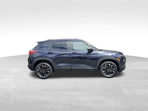 Midnight Blue Metallic 2021 Chevrolet Trailblazer LT