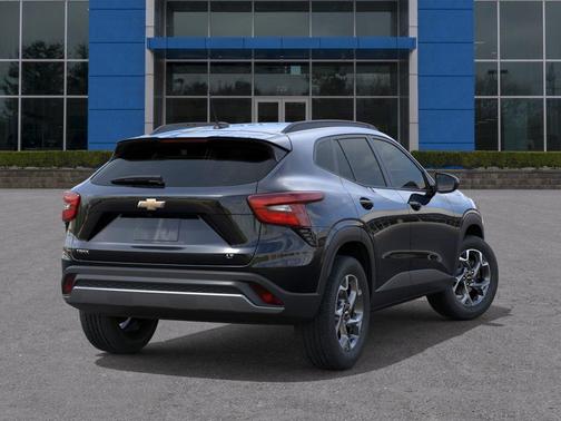 Mosaic Black Metallic 2026 Chevrolet Trax LT