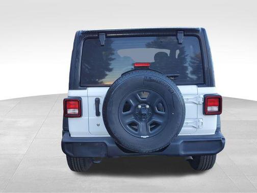2021 Jeep Wrangler Sport