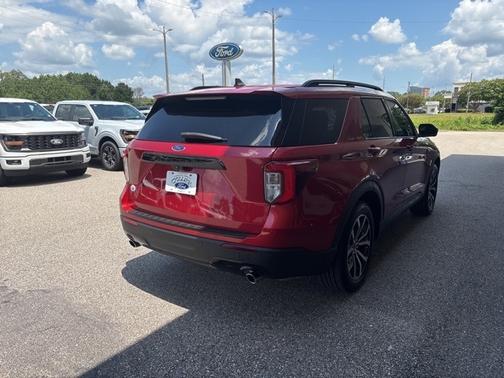 2022 Ford Explorer ST-LINE