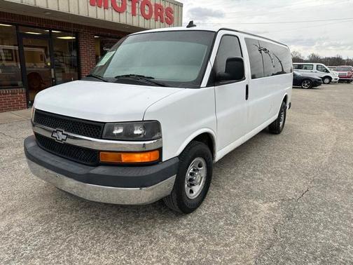 2016 Chevrolet Express 3500 LT