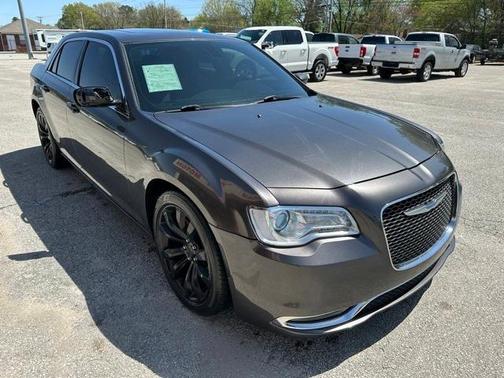 2018 Chrysler 300 Limited