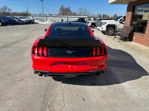 2021 Ford Mustang EcoBoost