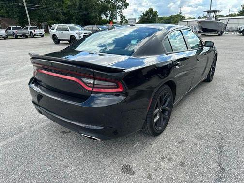 Pitch Black Clearcoat 2020 Dodge Charger SXT