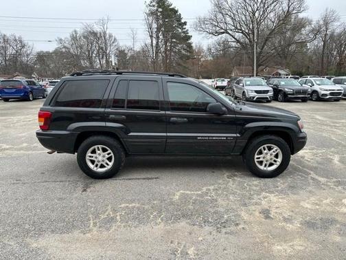 2004 Jeep Grand Cherokee Laredo