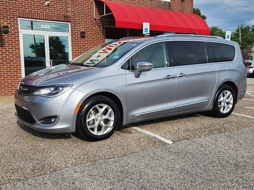 Billet Silver Metallic Clearcoat 2020 Chrysler Pacifica Limited