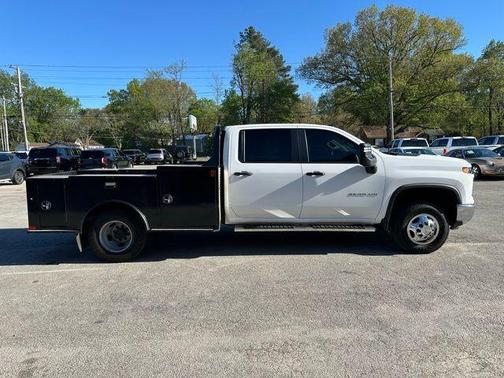 Summit White 2024 Chevrolet Silverado 3500 WT