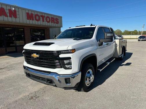 Summit White 2024 Chevrolet Silverado 3500 WT