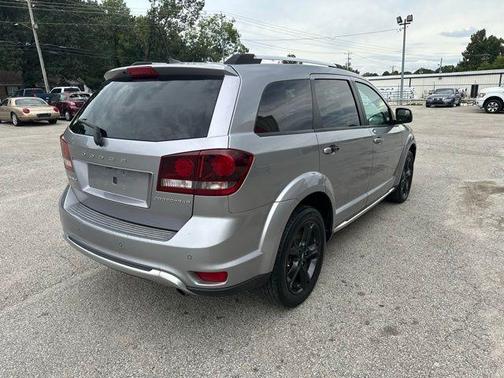2020 Dodge Journey Crossroad